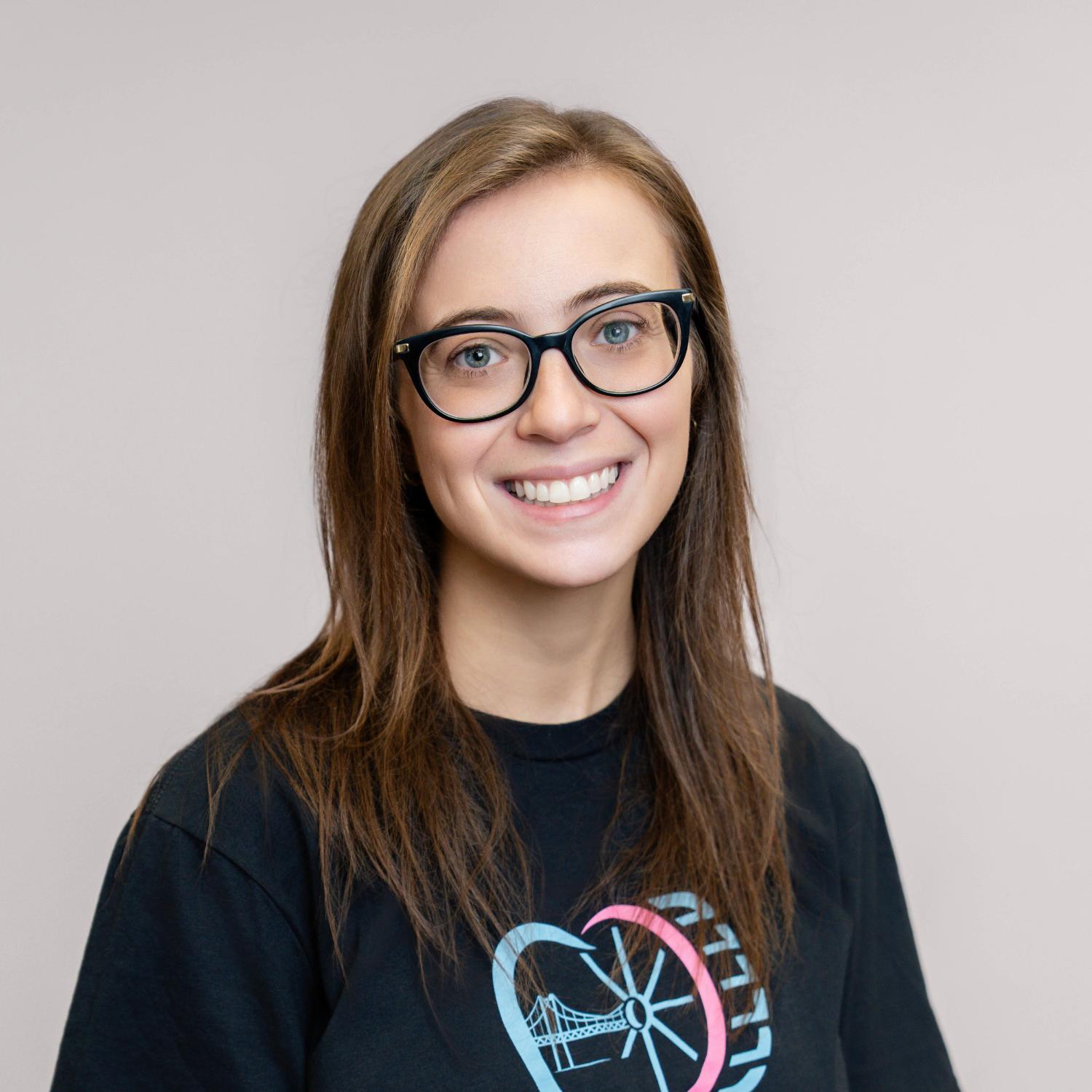 headshot-rebecca-square clinton invisalign